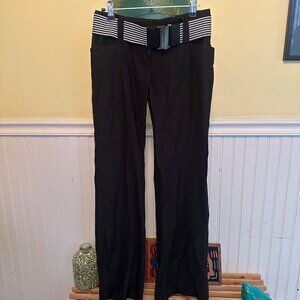 Flirtatious Vintage 00s Black Wide-Leg Pants With Striped Belt & Pockets